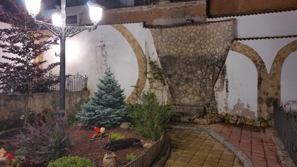 Отель La Hacienda De Mi Senor Лерма Экстерьер фото